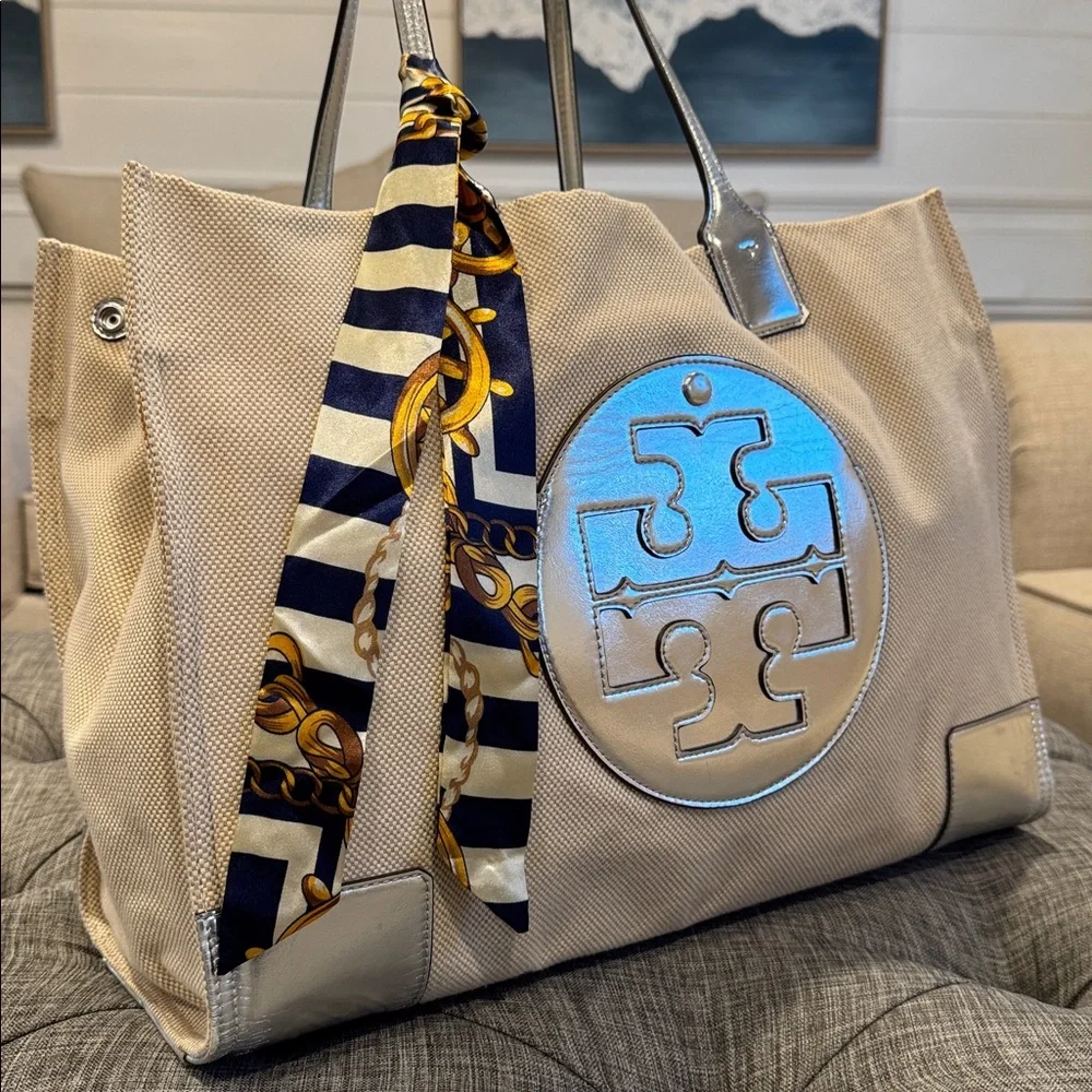 Tory Burch Tote Ella Canvas Silver Cream Logo Bag - Picture 3 of 17